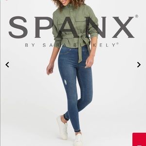 SPANX Distressed Ankle Skinny Jeans Woman’s size large